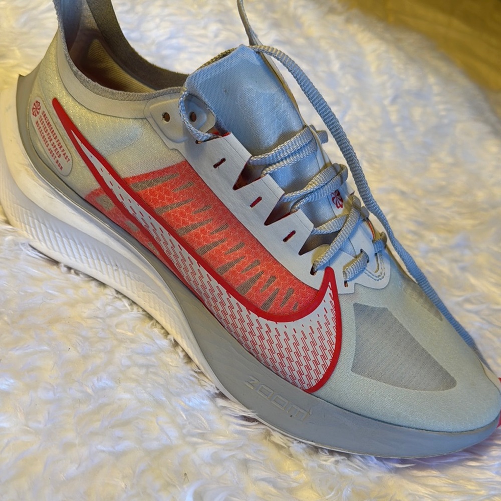 Nike Zoom Fly Running Shoe - Gray and Red